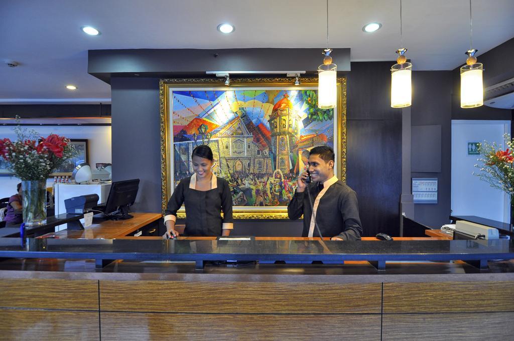 M Citi Suites Cebu Bagian luar foto